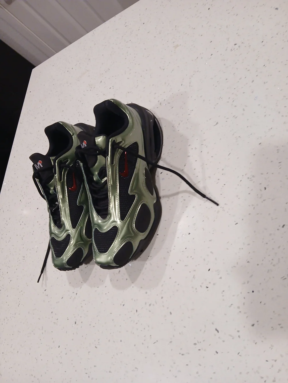 Size 9 - Nike Air Max Muse Metallic Oil Green W